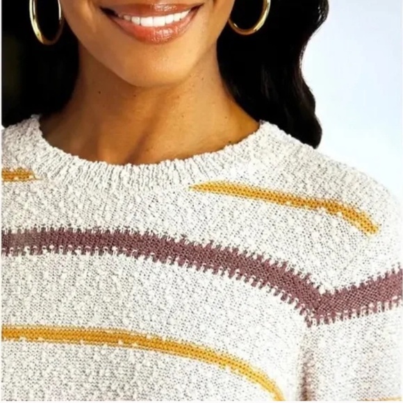 MASON & BELLE Marled Stripe Side Slit Sweater Size Large - Picture 4 of 14